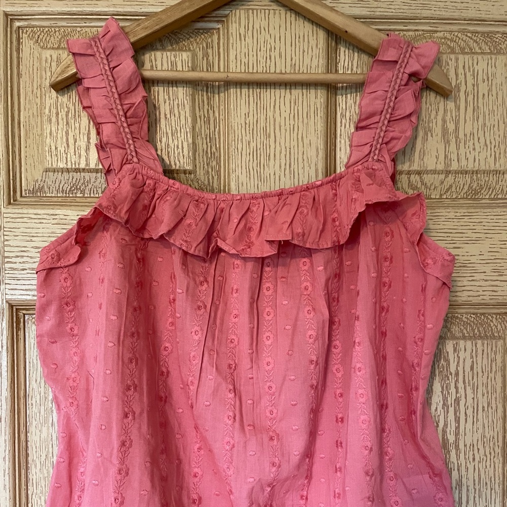 Ladies maurices peach tank top size large